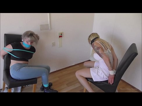 ❤️ Giyohvand / bog'langan va gagged / qayg'u ichida qiz ☑ Super seksda pornoda uz.fuckmymac.ru ❌❤